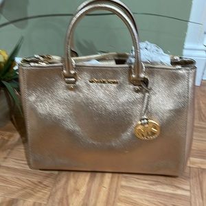 Michael Kors Soffiano satchel